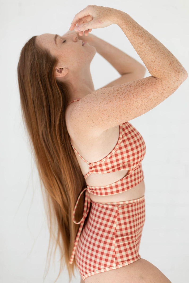 CROPPED HIGH NECK TOP - Gingham Paprika